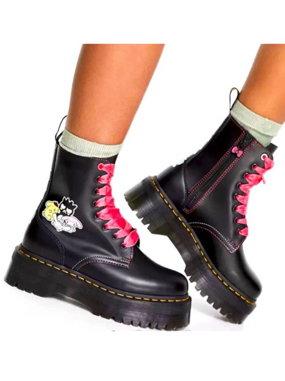 Dr. Martens Hello Kitty & Friends Jadon Leather Platform Boots Sanrio Womens 8